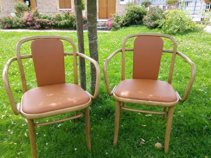 Chaises cuir